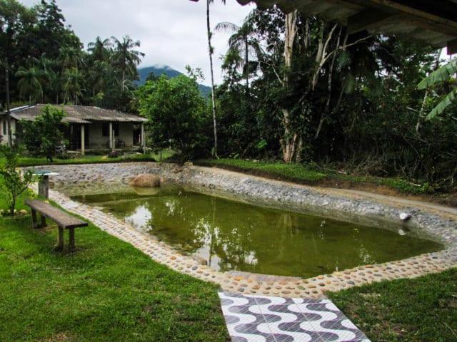 Chacara Rio Cachoeira Antonina Rum bild